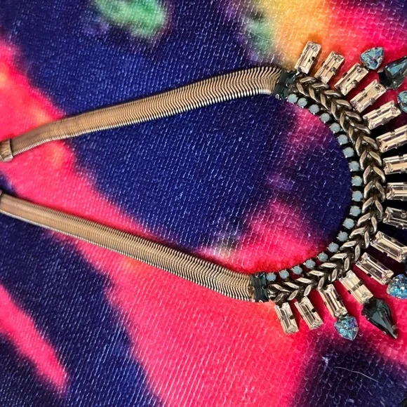 VINTAGE TOVA Brand New Tova Antique Silver Arrowhead Necklace - Picture 8 of 10